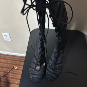 Lace  boot tie up